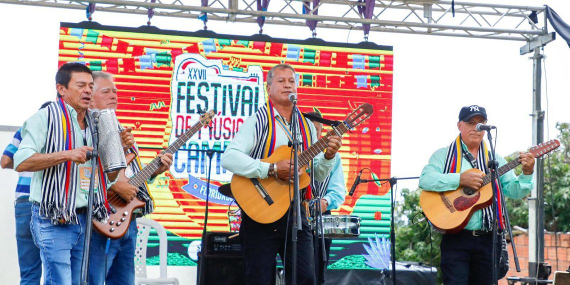 Inicia el XXVIII Festival de Música Campesina: armonías rurales que alegran la ciudad de Floridablanca