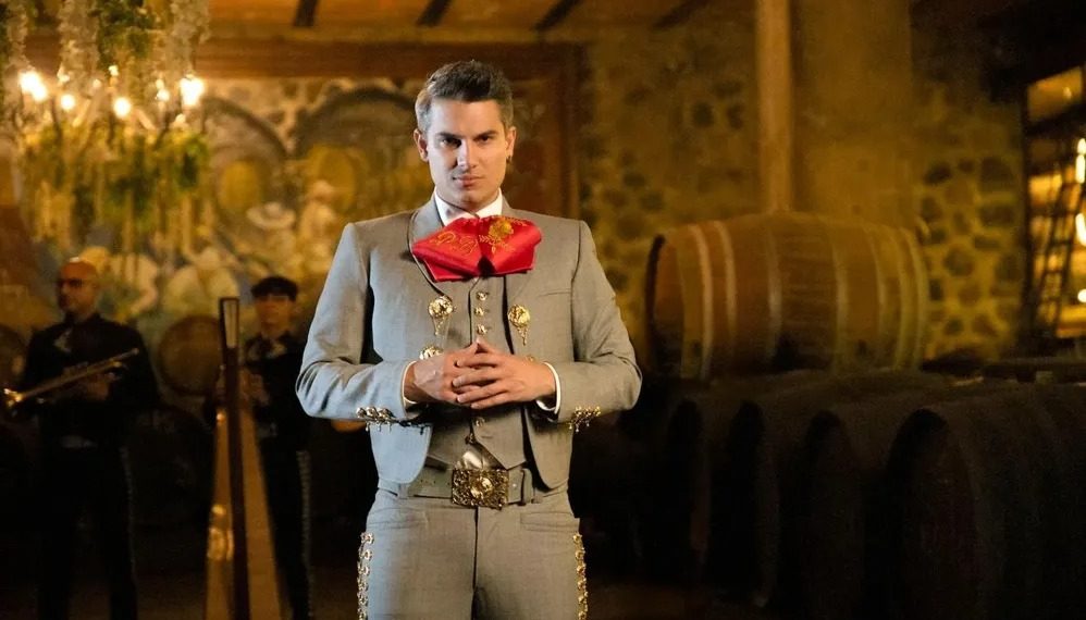 Pipe Bueno reinventa a Carlos Vives en «Vives con Mariachi»