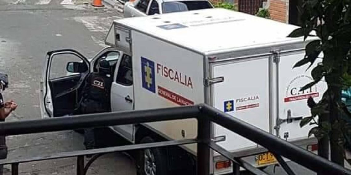 Asesinato en Bucaramanga: Un hombre fallecido y una mujer herida en ataque sicarial en San Rafael