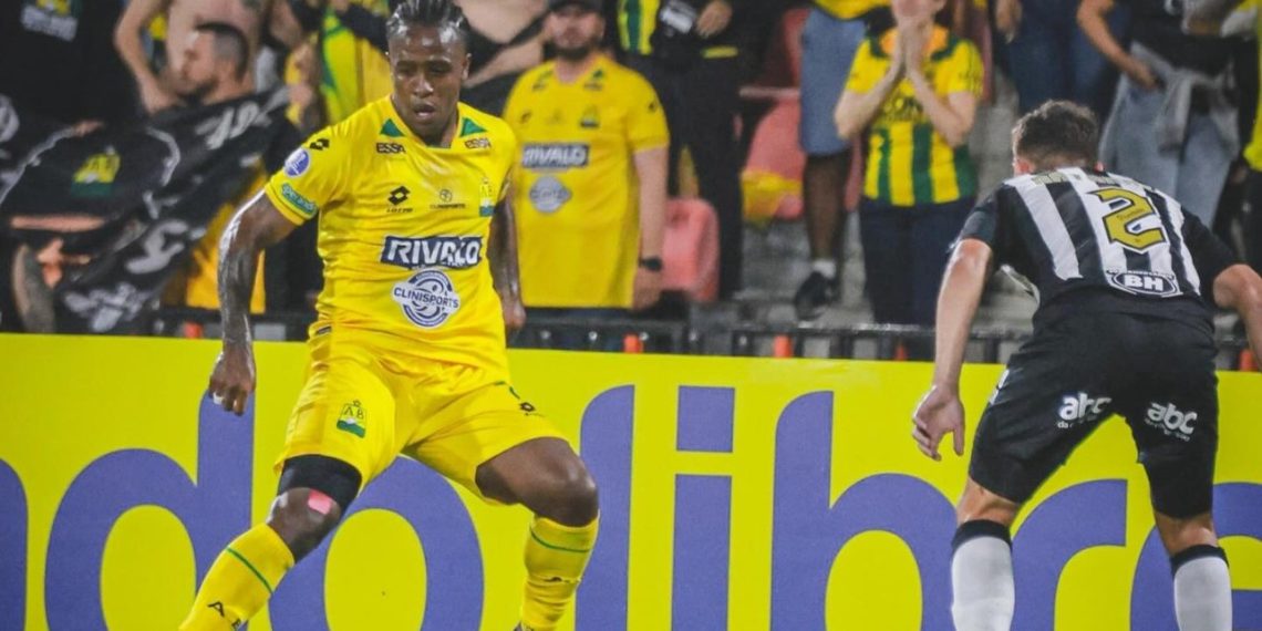 Bucaramanga cae ante Mineiro en un duelo intenso por la Sudamericana