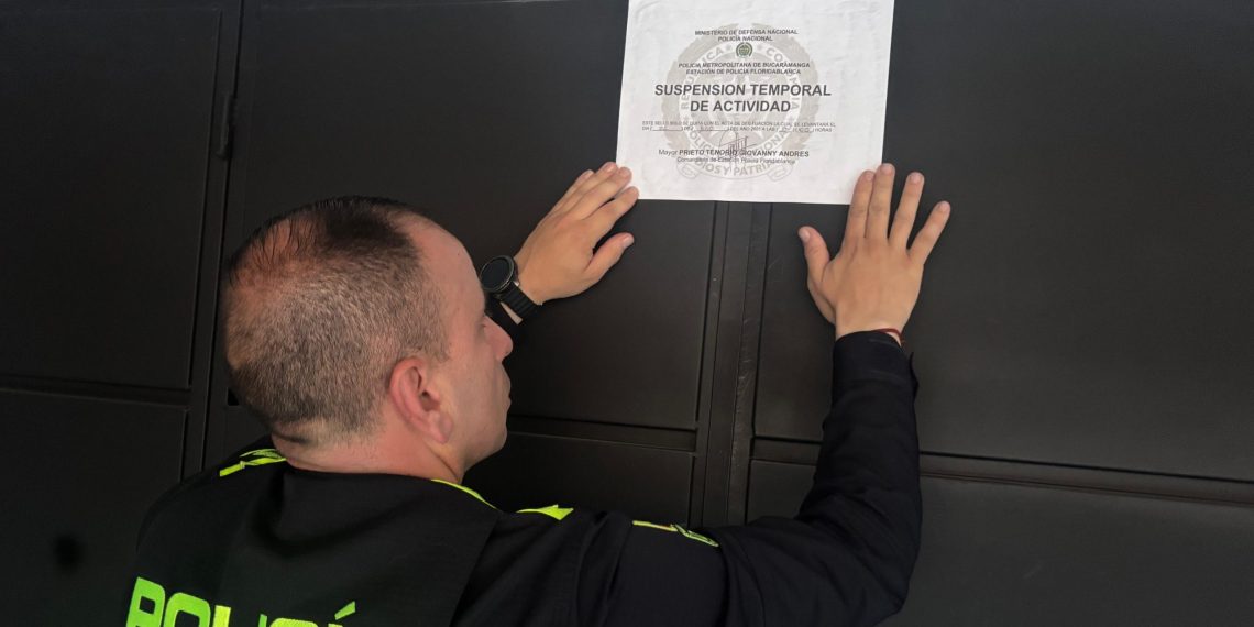 Autoridades suspenden seis negocios en Floridablanca por incumplimiento de requisitos legales