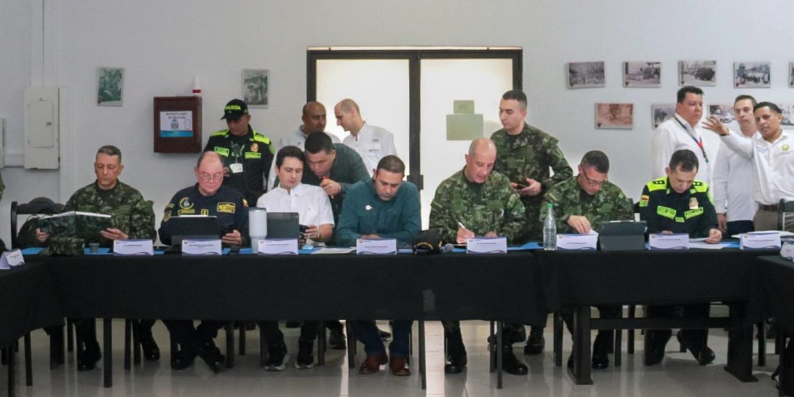 Reunión de Seguridad en Barrancabermeja: Gobernador Juvenal Díaz presenta acciones para fortalecer la seguridad y el desarrollo integral