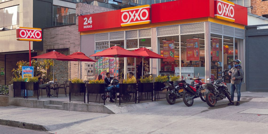 OXXO: 16 años creciendo con Colombia, de la mano de mujeres, comunidades y confianza