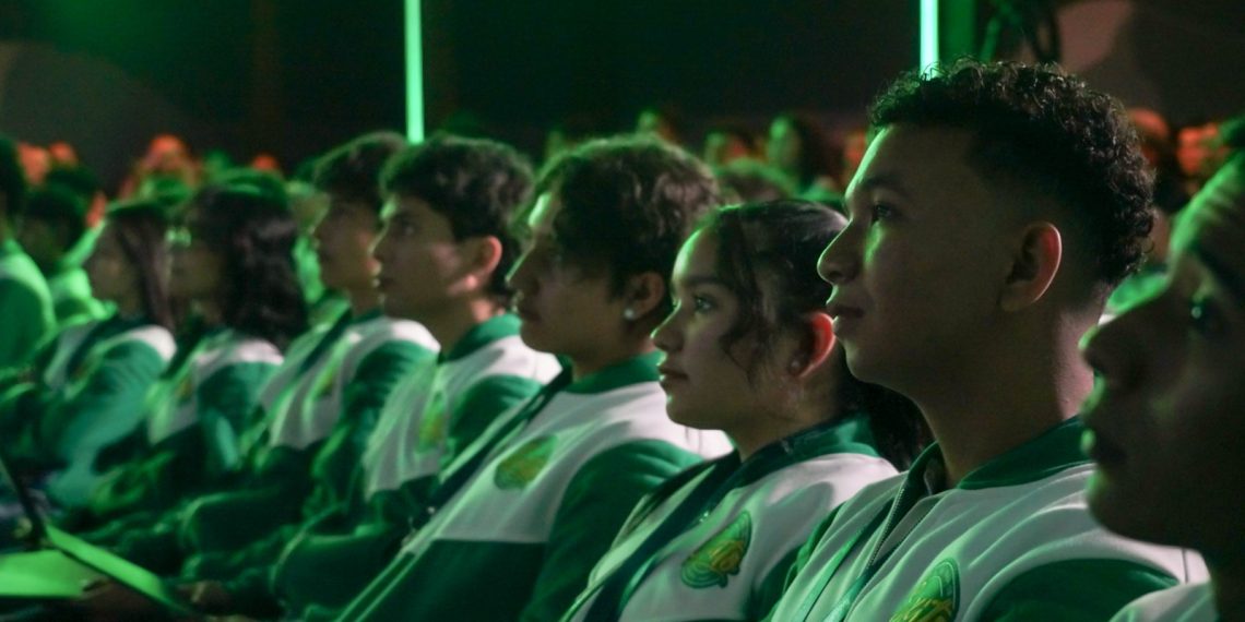 Jóvenes de 32 departamentos recibirán becas universitarias gracias al programa Bachilleres Ecopetrol