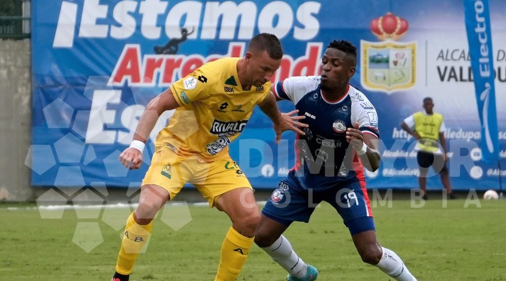 Bucaramanga vence a Valledupar y se afianza en la Liga: entre la autocrítica de Leonel y el aliento de la afición