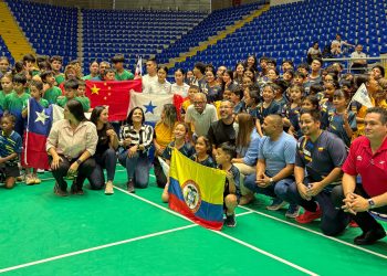 Bucaramanga se convierte en epicentro deportivo con el Junior Internacional de Bádminton, apertura oficial de la Feria Bonita 2025