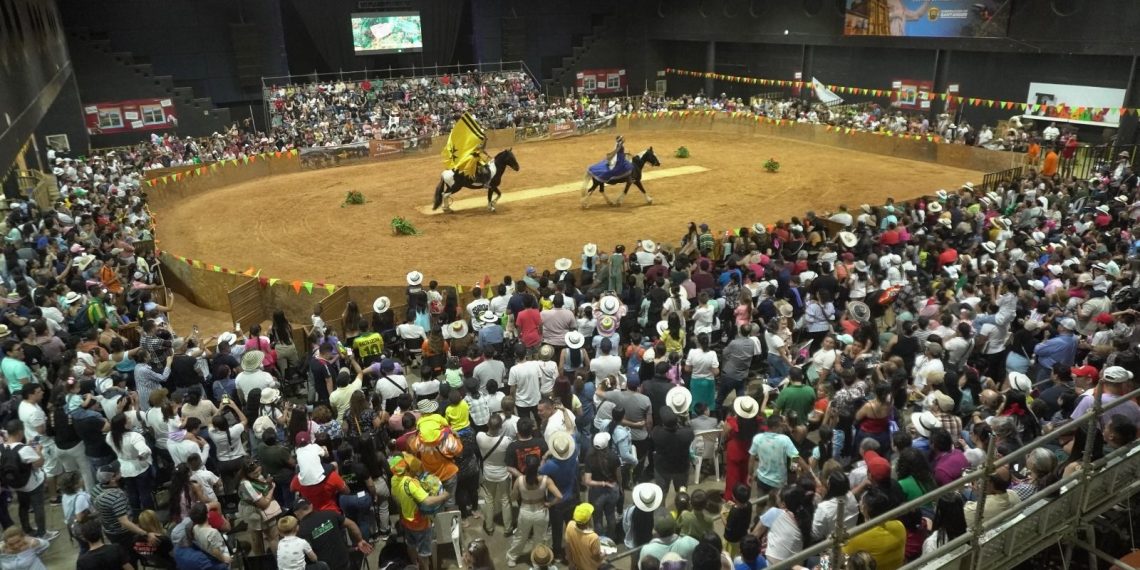 Bucaramanga da la bienvenida a la edición 75 de la Feria Ganadera 2025: tradición, familia y desarrollo