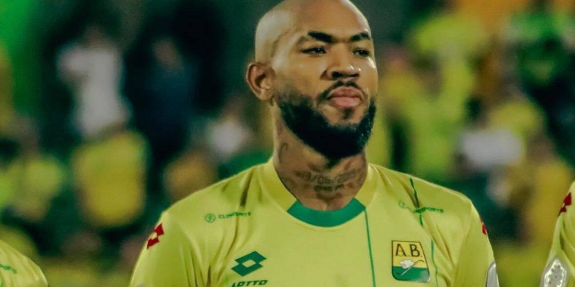 ¡Atención! Freddy Hinestroza será operado tras fractura nasal: baja sensible para el Atlético Bucaramanga