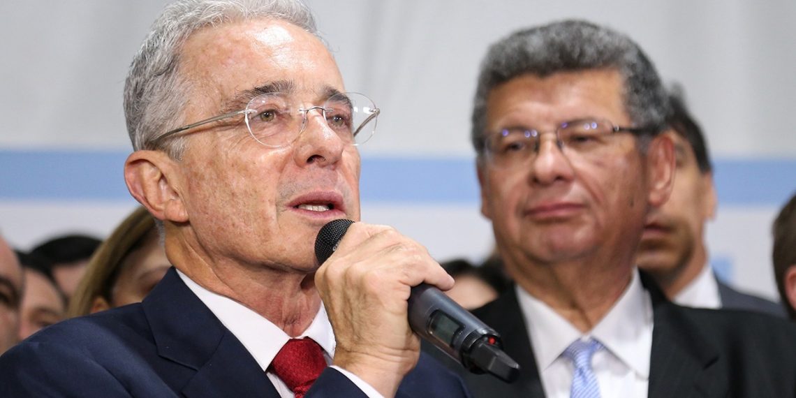 ¡Atención! Álvaro Uribe Vélez fue absuelto por el Tribunal Superior de Bogotá en el caso por soborno y fraude procesal