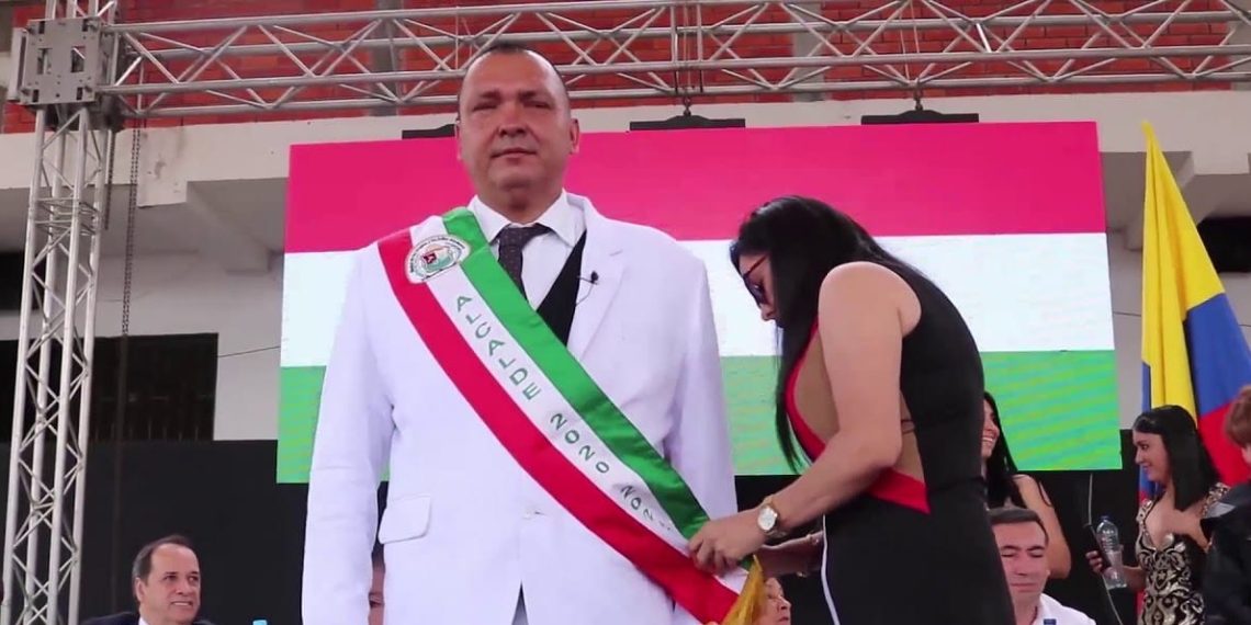 Cargos al exalcalde de Curití por presunta extralimitación de funciones