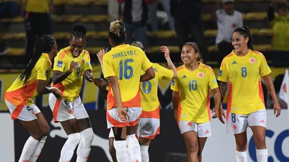 Colombia Femenina arranca con goleada y esperanza en Medellín