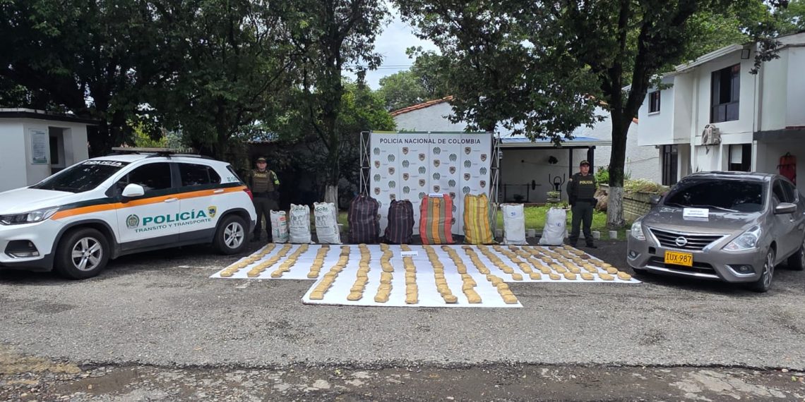 Policía frustra ruta narco entre San Alberto y Bucaramanga: incautan cargamento y recuperan vehículo hurtado