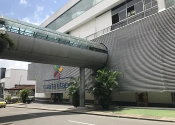 Balacera en centro comercial de Bucaramanga deja dos muertos y cinco capturados