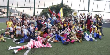 El dulce legado que se baila con máscara: Floridablanca enseña a sus niños a amar su feria