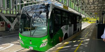 SITME arranca con 12 buses duales: nueva fase de movilidad pública en Bucaramanga ya está en marcha