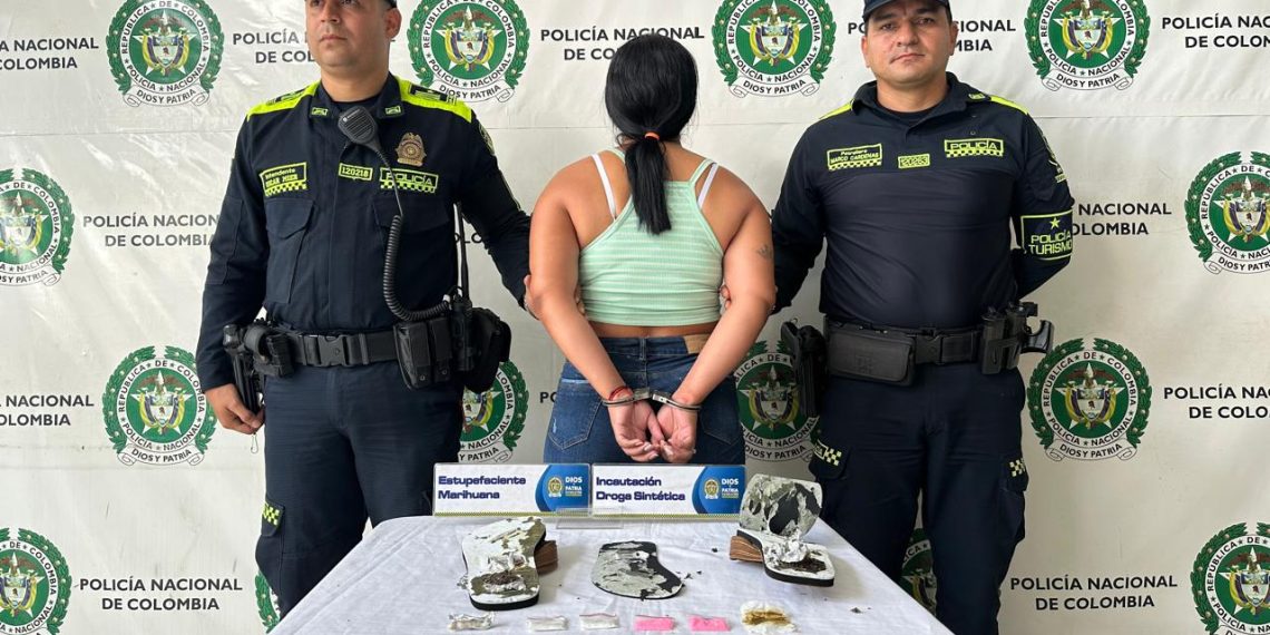 Capturada en flagrancia mujer por tráfico de estupefacientes en el centro de Bucaramanga