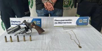 Capturado en flagrancia por hurto agravado y porte ilegal de arma en La Concordia