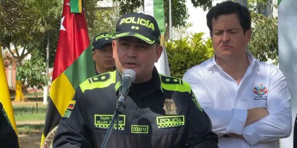 Investigan a subintendente por presunto vínculo con intento de hurto en Cabecera