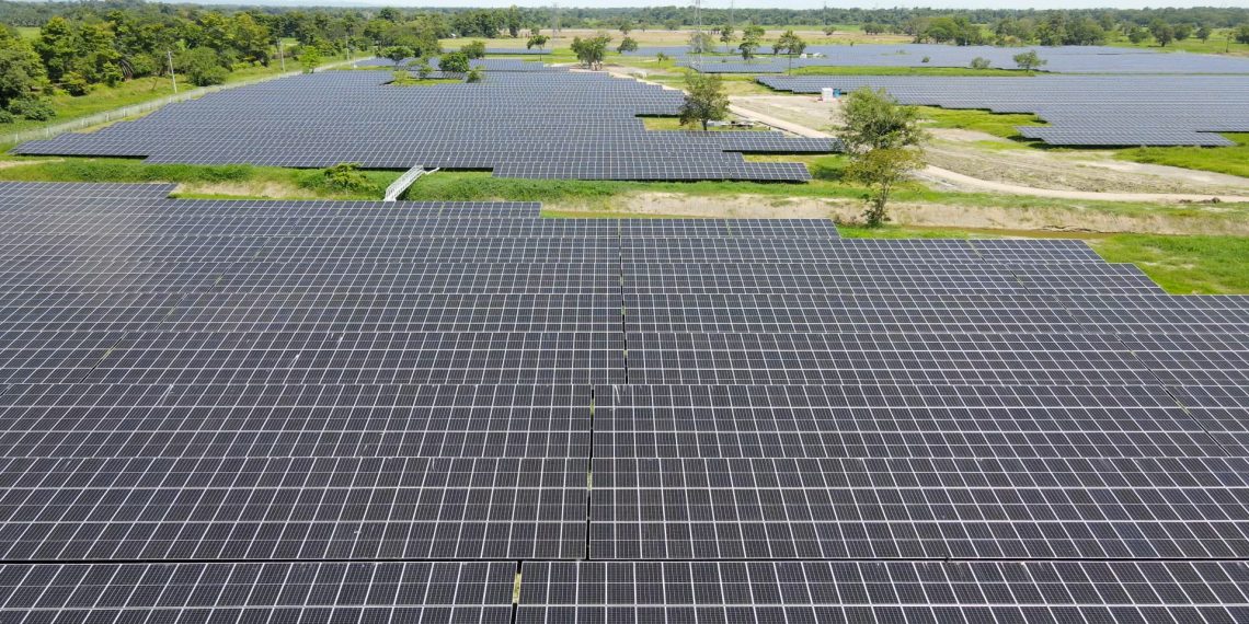Energía limpia para el Magdalena Medio: Ecopetrol pone en marcha la Granja Solar La Iguana