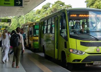 ¿Y Bucaramanga qué? El silencio que retumba en las estaciones vacías
