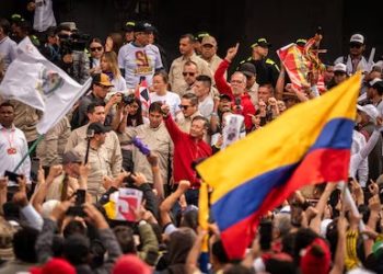 Presidente convoca a movilización nacional este miércoles en defensa de la soberanía