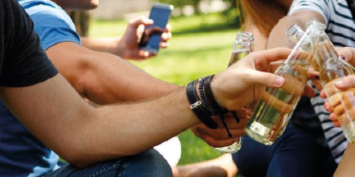 Bucaramanga extiende restricción de licor en calles hasta mayo de 2026