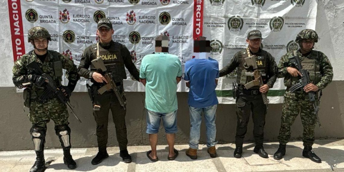 Golpe al oro ilegal: Capturan en flagrancia a dos personas por minería ilegal en Santander