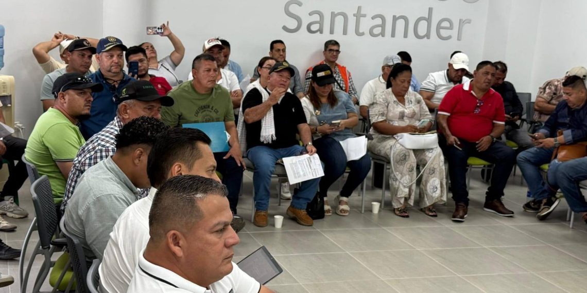 Restablecen la movilidad en la Troncal del Magdalena Medio tras cuatro días de bloqueos