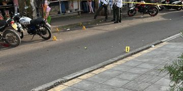 Balacera durante sepelio en Bucaramanga deja dos heridos graves