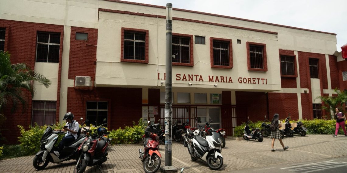 Bucaramanga aísla institución educativa por brote de varicela y pasa a clases virtuales
