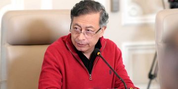 Gustavo Petro convoca marchas el 1 de mayo para impulsar una Asamblea Constituyente