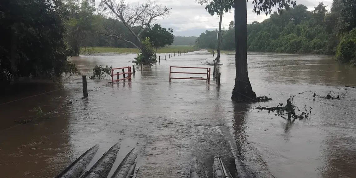 Reciente ola invernal a dejado cerca de 600 familias afectadas en Santander