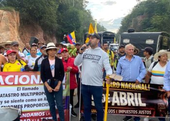 Paro por avalúo catastral sigue marcando el día en Santander con movilizaciones y bloqueos