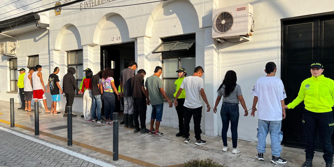 Capturan a 11 presuntos integrantes de redes criminales vinculadas a homicidios en Bucaramanga