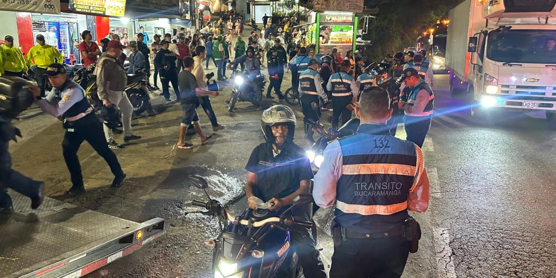 Siguen los controles en Bucaramanga: más de 250 motocicletas inmovilizadas en megaoperativos contra piques ilegales