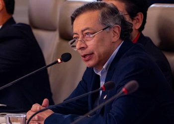 Presidente Gustavo Petro pide investigar posible injerencia extranjera en elecciones de Colombia