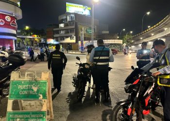 Más de 150 motos fuera de circulación tras masivo operativo de seguridad en el centro de Bucaramanga