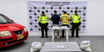 Interceptan cargamento ilegal con 150 kilos de explosivos en Santander