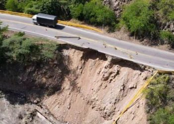 Comienzan las obras de emergencia en la vía Bucaramanga–Bogotá: Invías busca frenar el avance de la erosión