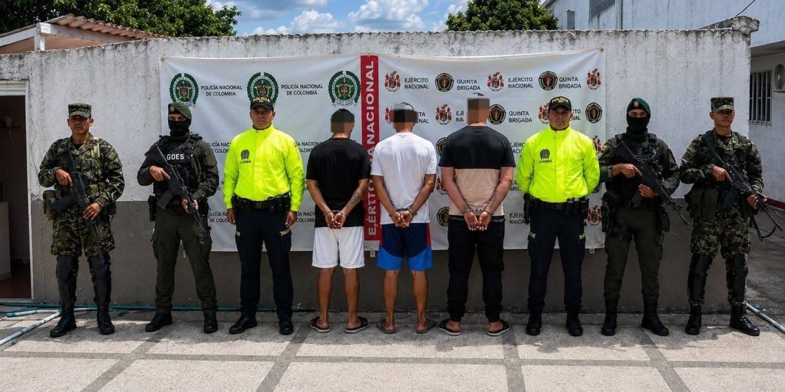 Capturan en Santander a tres presuntos integrantes del Clan del Golfo señalados de extorsión