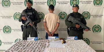 Dos capturas en Bucaramanga: incautaron 1.500 unidades de presunta droga y una escopeta