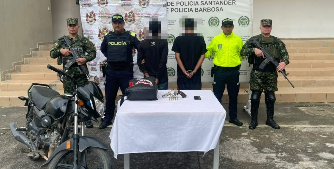 Capturan a dos personas señaladas por un doble homicidio en Barbosa