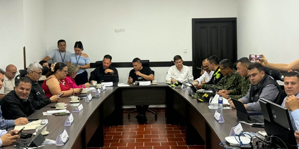Gobernación de Santander anuncia recompensas de hasta $100 millones por información sobre amenazas contra funcionarios del INPEC